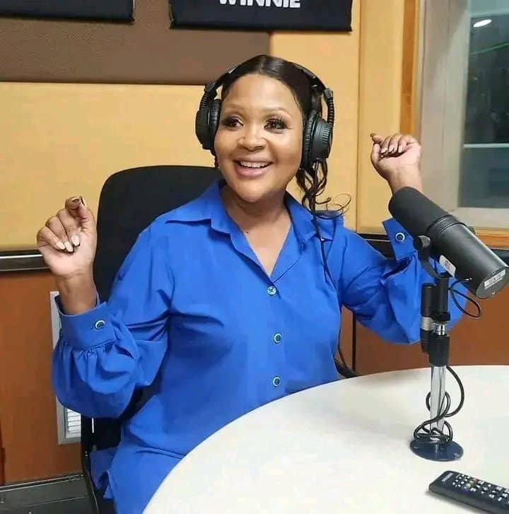 Ukhozi FM presenter Zanele Mbokazi has passed away